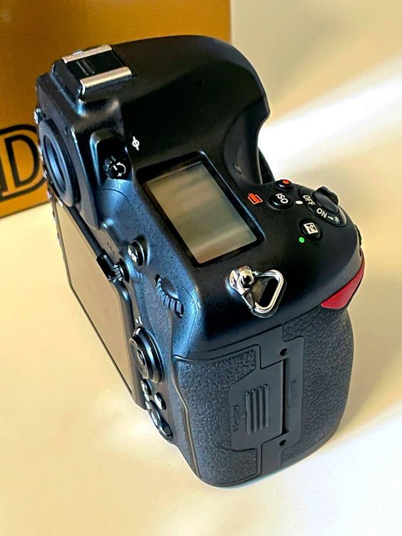 N4 (#ID:236-234-medium_large)  Nikon D850 nella confezione originale della categoria Elettronica e che è dentro Campobasso, used, 1000, con ID unico - Riepilogo di immagini, foto, fotografie e supporti visivi corrispondenti all'annuncio #ID:236