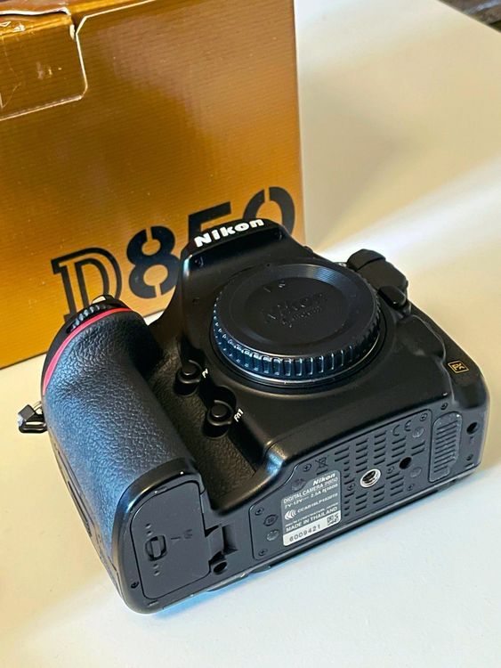N3 (#ID:236-233-medium_large)  Nikon D850 nella confezione originale della categoria Elettronica e che è dentro Campobasso, used, 1000, con ID unico - Riepilogo di immagini, foto, fotografie e supporti visivi corrispondenti all'annuncio #ID:236