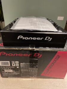 Pioneer CDJ-3000, Pioneer CDJ 2000 NXS2, Pioneer DJM 900 NXS2 , Pioneer DJ DJM-V10, Pioneer DJ DJM-S11, Pioneer DDJ 1000, Pioneer DDJ 1000SRT , Pioneer DJ DDJ-REV7 DJ Controller,  Pioneer DJ XDJ-RX3, Pioneer XDJ XZ , Yamaha Genos 76-Key , Korg Pa4X 76 Key , Korg PA-1000,  Yamaha PSR-SX900 , Korg Kronos 61 Key , Yamaha PSR-SX700, Roland FANTOM-8